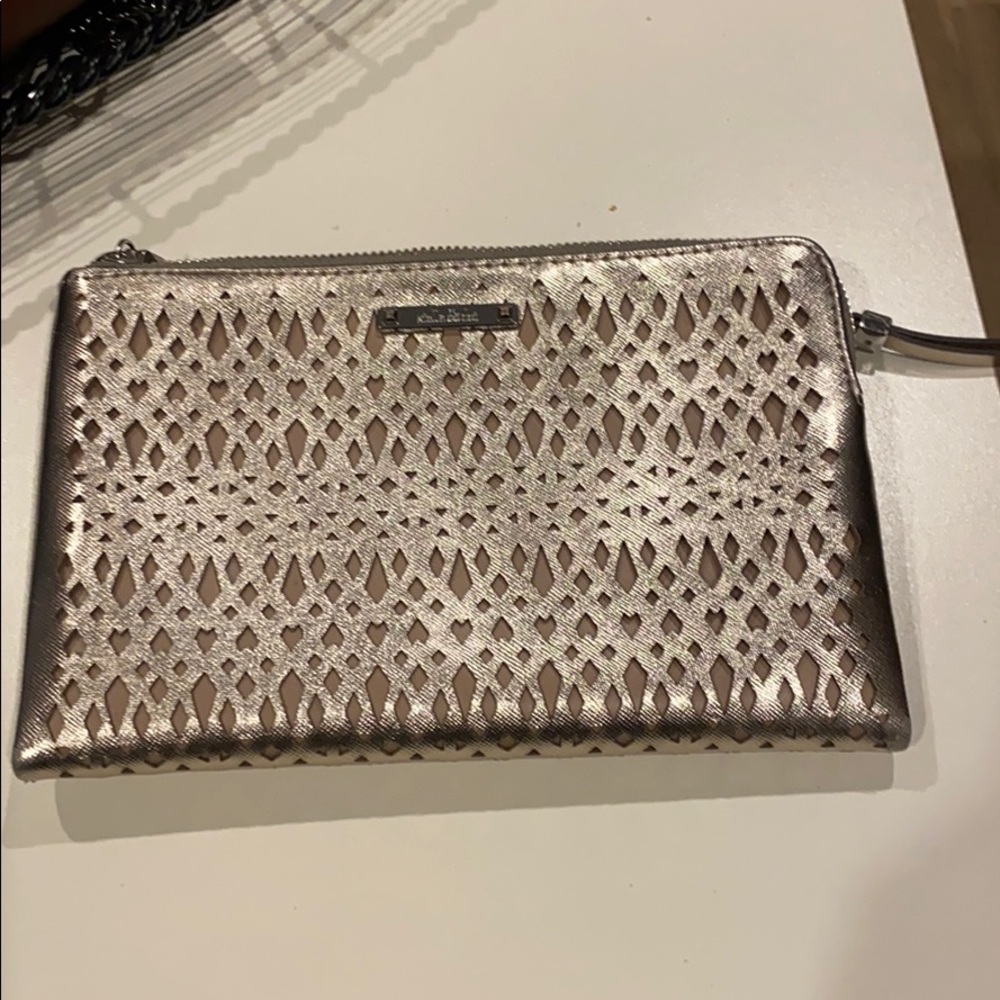 Like new blush and gold Stella and Dot clutch!